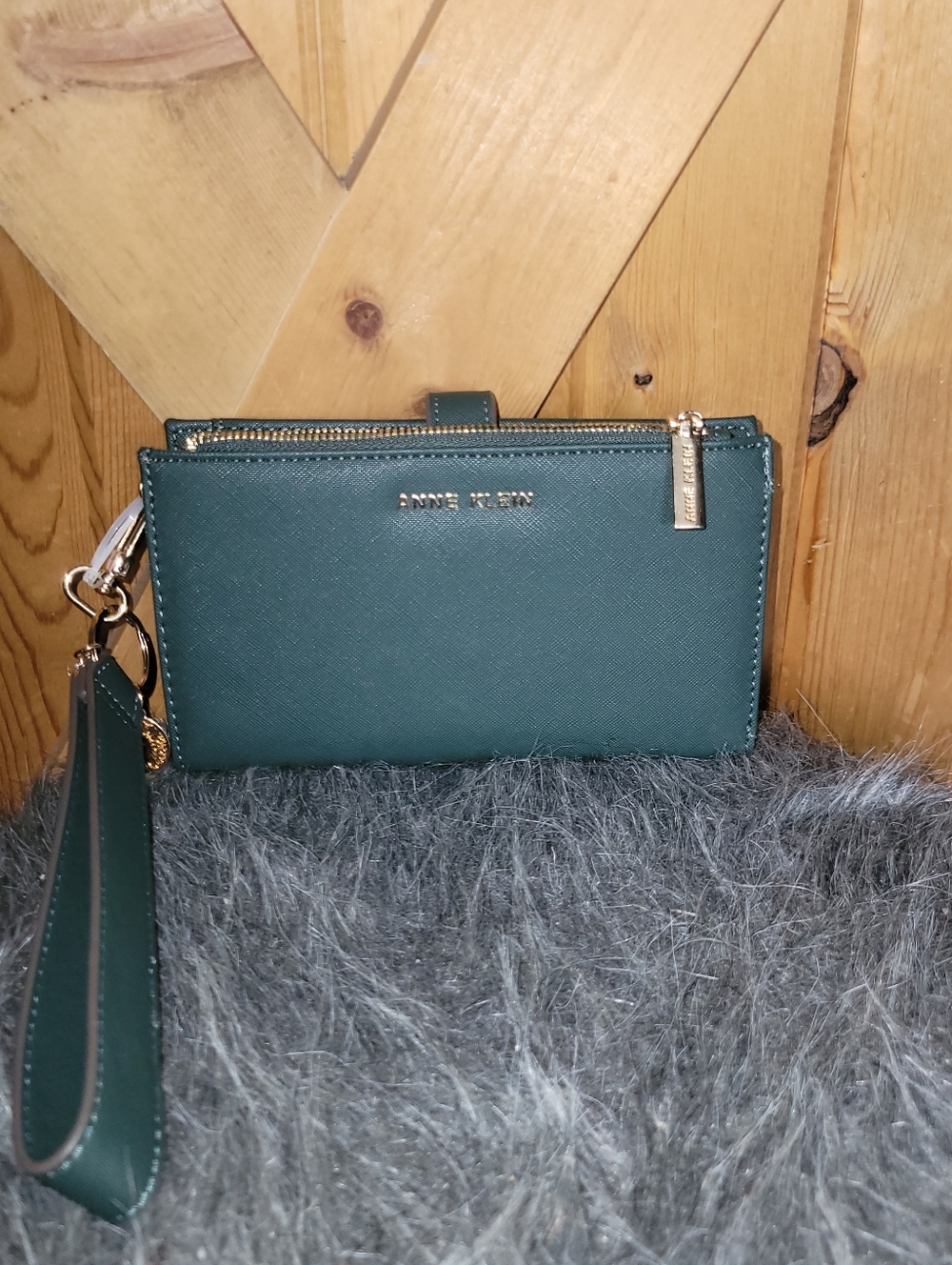 Anne Klein  Green Wristlet Wallet